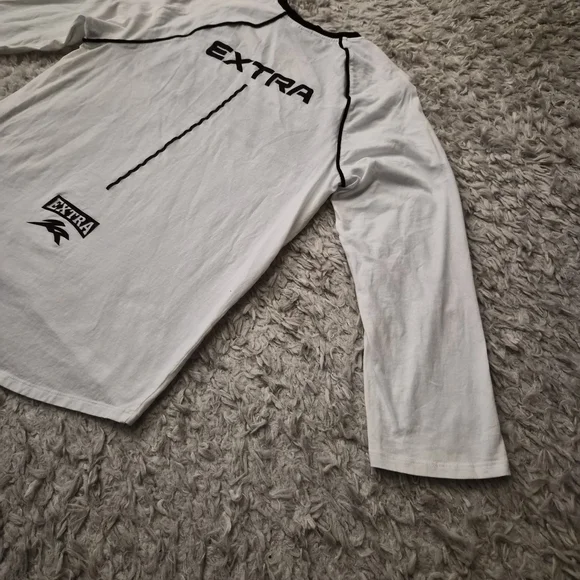 ☆5/$15☆H&M Divided “EXTRA” Racing Long Sleeve Shirt | White & Black | XS - Picture 14 of 16
